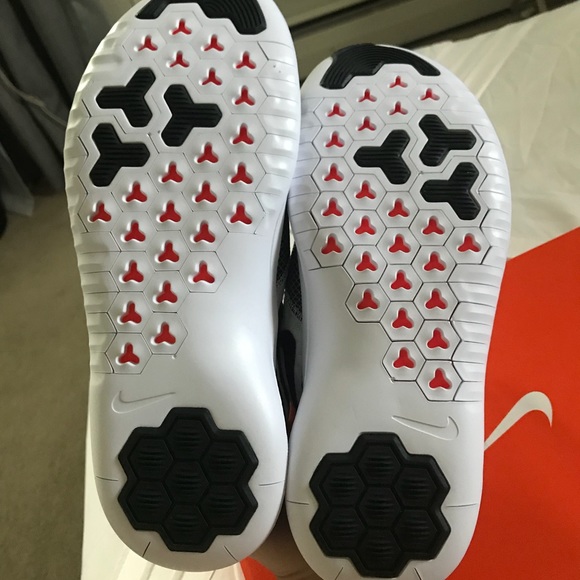 SOLD Nike Free TR8 - Picture 2 of 2